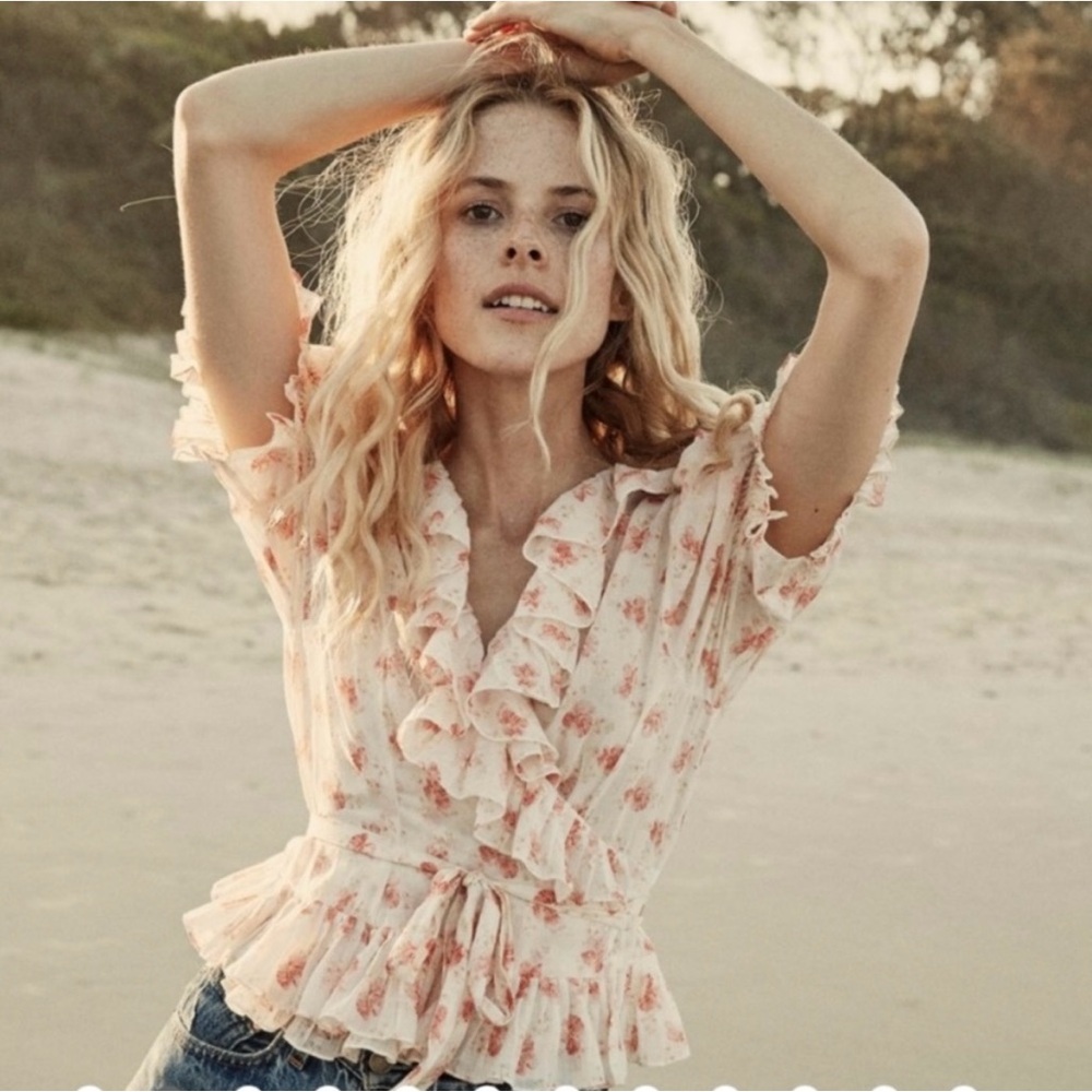 NWT Dôen Viola Top in White Poppy Print Size M